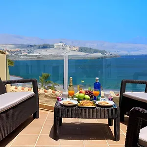 https://fuerteventura-sol.in-canary-islands.com