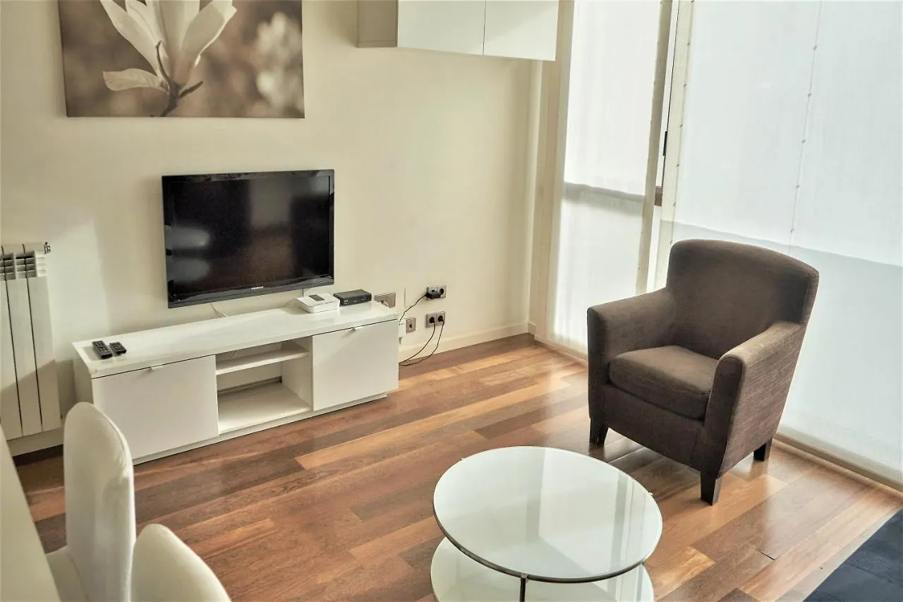 Apartamento Via Augusta 153 Barcellona 0*,
